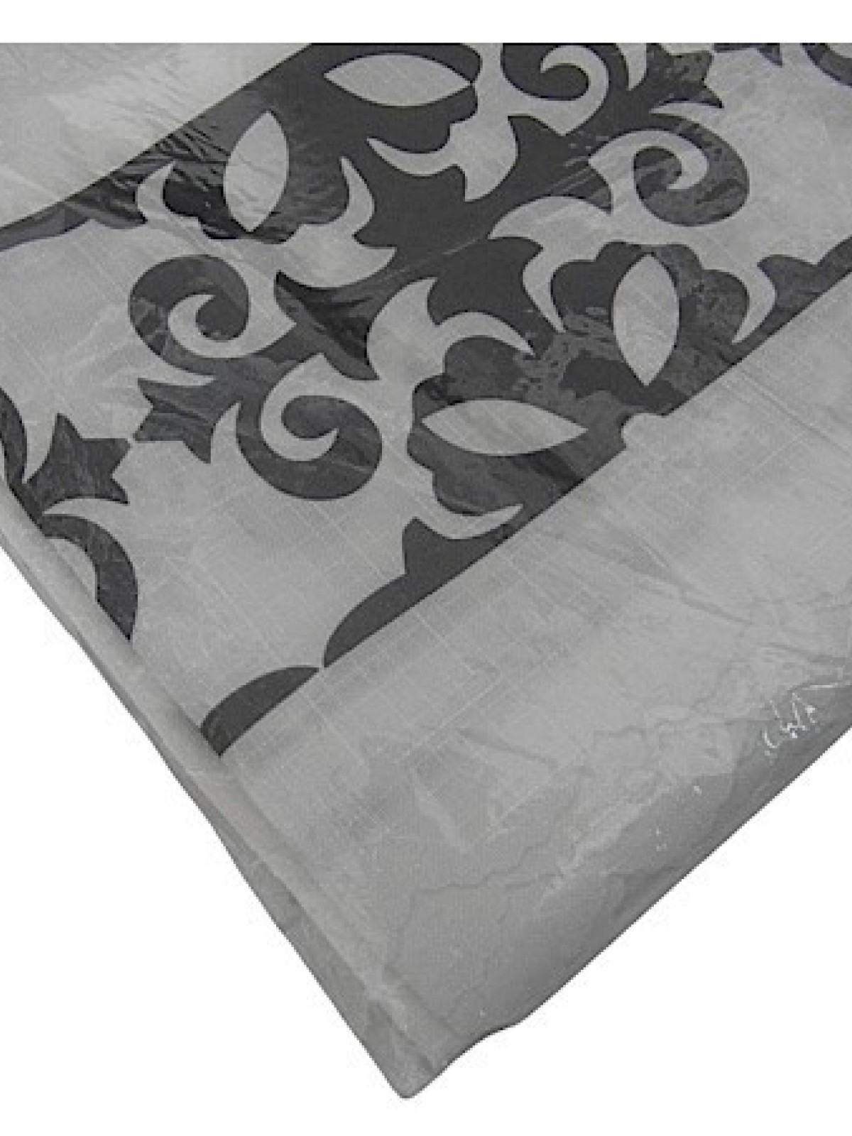 MASALSI DERTSİZ MASA ÖRTÜSÜ 04