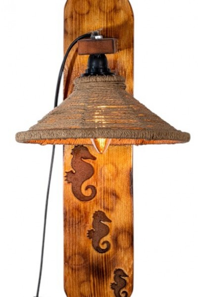 MASALSI AHŞAP APLİK ( DENİZ ATI ROLYEFLİ)