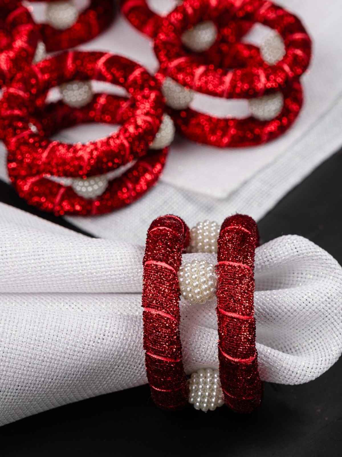 MASALSI KUMAŞ PEÇETE (BEYAZ)+ MASALSI KUMAŞ PEÇETE YÜZÜKLÜĞÜ  (KIRMIZI)